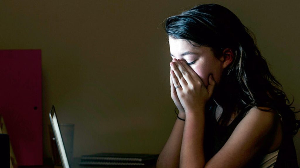 الإمارات العربية المتحدة: غرامة تصل إلى 200 ألف درهم والسجن لانتهاك قانون الصحة العقلية الجديد – أخبار