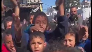 الأطفال دون السنتين يعانون سوء تغذية.. الأونروا تحذر من مجاعة في غزة