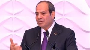 الرئيس السيسي: المرأة المصرية تظل دائما محورا أساسيا لأمن واستقرار المجتمع والوطن