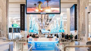 شاهد: زوار الإمارات يحصلون على بطاقات SIM مجانية وختم خاص “رمضان في دبي” على جوازات السفر – أخبار