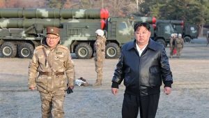 كوريا الشمالية تمول برنامج الأسلحة من خلال القرصنة السيبرانية