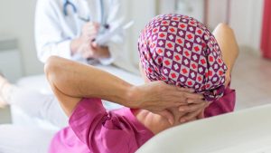 الإمارات العربية المتحدة: عدد أكبر من الأشخاص في الثلاثينيات والأربعينيات يصابون بالسرطان؛ طبيب يشرح السبب – خبر