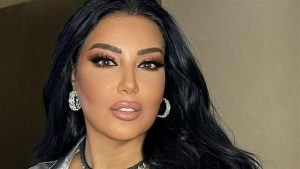سمية الخشاب تمزج بين الأنوثة والجمال في أحدث إطلالة |شاهد