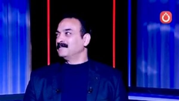 نجم الأهلي السابق يروي كواليس اعتزاله كرة القدم