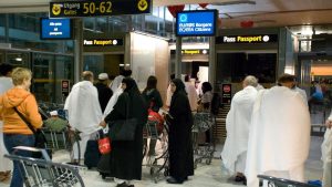 لقاح الأنفلونزا الإلزامي في الإمارات العربية المتحدة للحجاج والمعتمرين: المقيمون ووكلاء السفر ينتظرون الوضوح – خبر