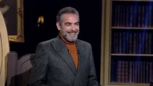 أحمد عبدالعزيز: مفيش مشكلة من تقديم “الحشاشين” باللغة العامية للتسهيل على الناس