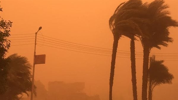 حرارة نهارًا وأمطار ليلًا.. الأرصاد تحذر من طقس الخميس