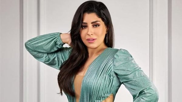 ناقر ونقير.. آيتن عامر: أنا وأبو أولادي مش هنقف قصاد بعض في المحاكم