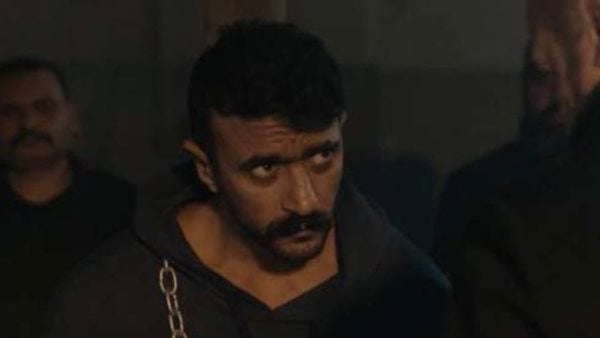 أول تعليق من أحمد العوضى بعد حلقة المخدرات ويشوق الجمهور للقادم