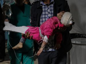 مرصد حقوقي: جيش الاحتلال يعدم 13 طفلا في مستشفى الشفاء