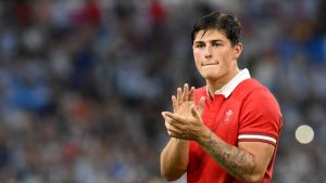 من المقرر أن يوقع لويس ريس-زاميت مع بطل السوبر بول كانساس سيتي تشيفز بعد انتقال اتحاد كرة القدم الأميركي من الرجبي