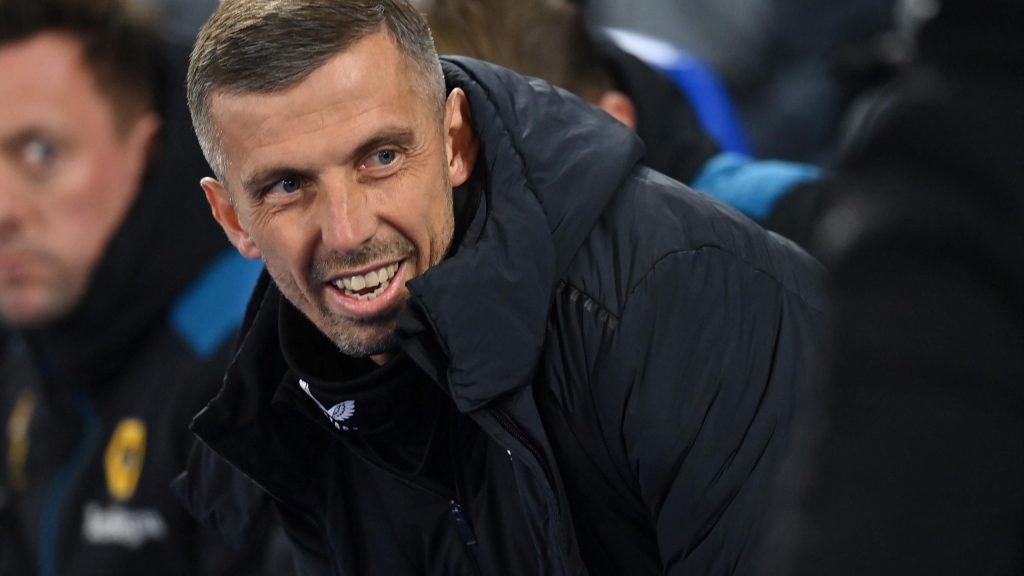 مانشستر يونايتد حريص على إجراء محادثات مع مدرب ولفرهامبتون أونيل – جولة ورقية