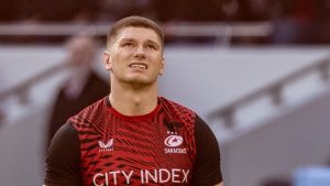 “تاليسمان” فاريل هو أعظم لاعب في فريق ساراسينز على الإطلاق، كما يقول دالاجليو – “فائز متسلسل”