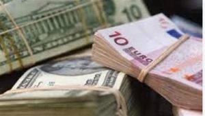 أستاذ اقتصاد: لا بد من وضع إستراتيجية قومية للدولة لتوفير العملة الصعبة