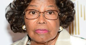 كاثرين جاكسون ترد على حفيدها بيجي في معركة بقيمة مليار دولار على ملكية مايكل جاكسون