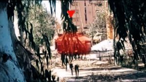 شاهد.. القسام تستهدف ناقلة جند إسرائيلية بقذيفة مضادة للدروع