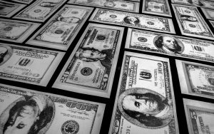 محققون ألمان يصادرون 103 ملايين دولار من الأوراق النقدية الأمريكية المزيفة المرتبطة بتركيا