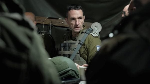 الجيش الإسرائيلي يعلن عن إجراء مناورة عسكرية صباح الغد