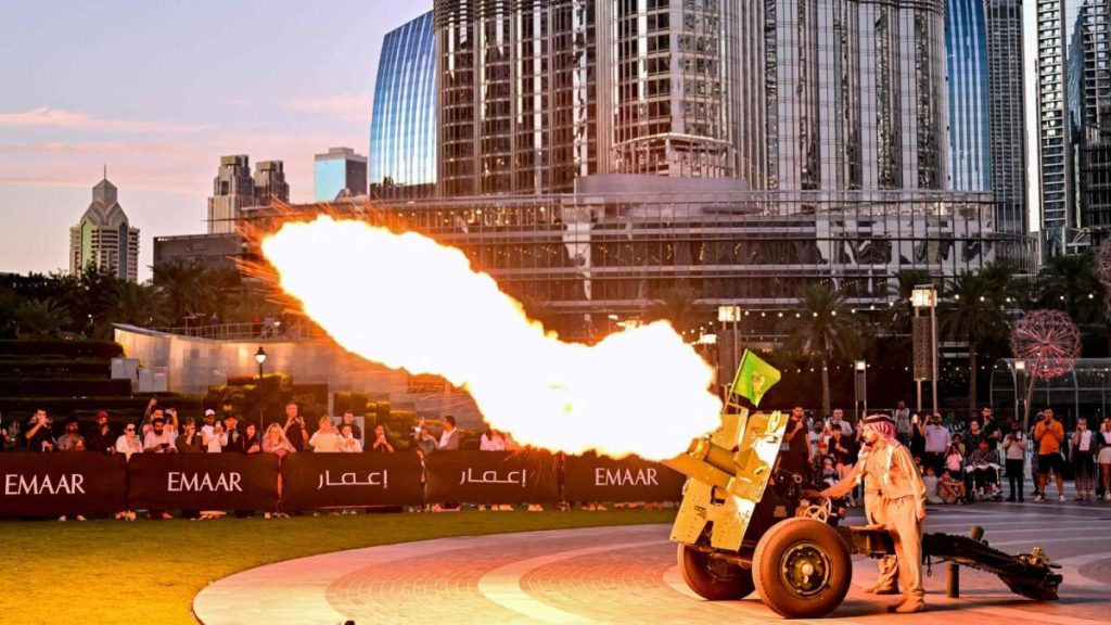 عيد الفطر 2024 في دبي: الإعلان عن 7 مواقع للمدافع – خبر