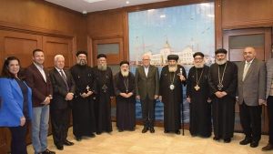 مطران إيبارشية بورسعيد يهنئ المحافظ بعيد الفطر |صور