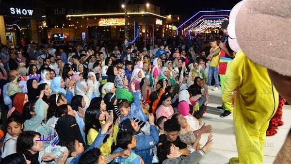 بورسعيد تتزين.. إقبال كبير على الشواطئ والمتنزهات في ثالث أيام عيد الفطر