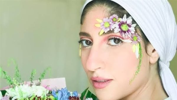 خبيرة التجميل نانسي زيدان تتحول لـ مي كساب في مسلسل العتاولة