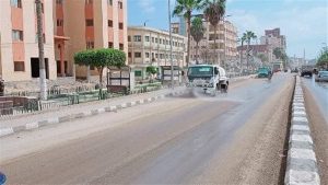 تكثيف حملات النظافة ورفع تراكمات القمامة من الشوارع والطرق العامة بالشرقية