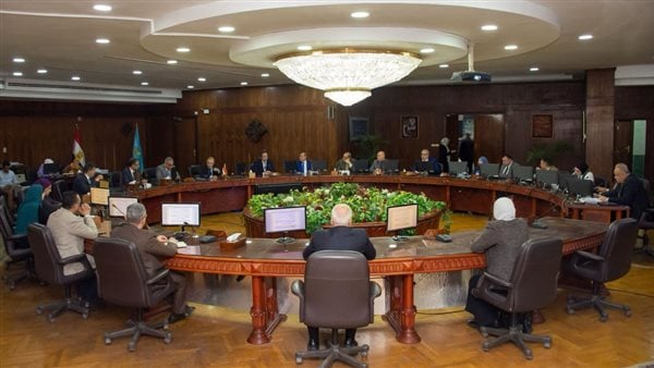 ترقية 24 عضوا بهيئة التدريس وتعيين 7 مدرسين بجامعة طنطا