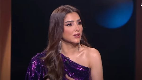 مع سيارة نعمة الأفوكاتو.. مفاجأة مي عمر لجمهورها فى العيد