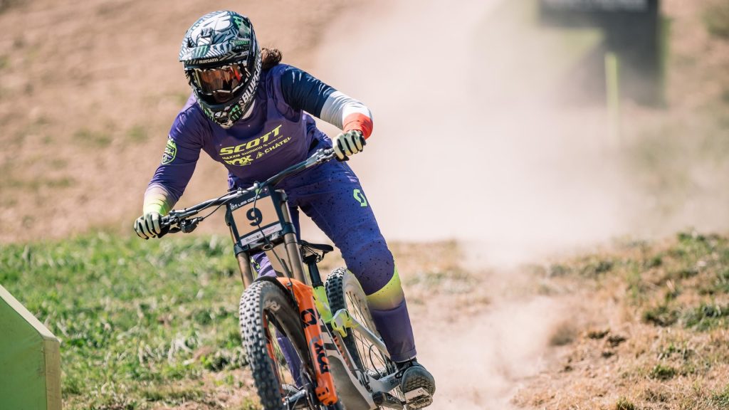 ميشلان تدير عجلات بطولة Whoop UCI Mountain Bike العالمية