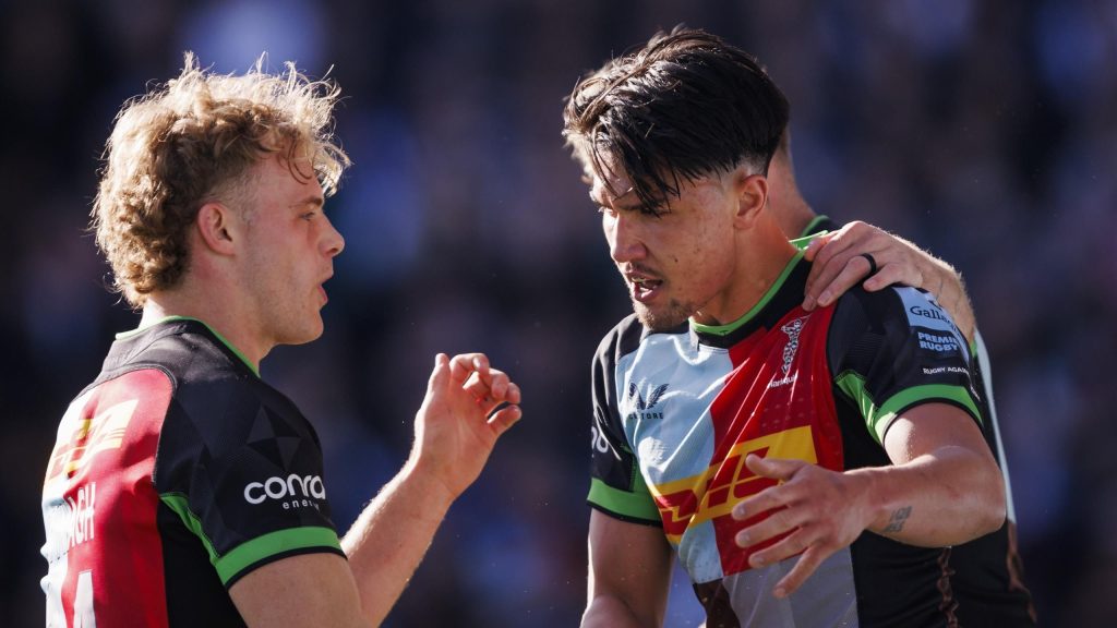 “لاعب مرة واحدة في الجيل” – تأمل كير أن يبقى سميث “خاصًا” في كوينز “إلى الأبد”