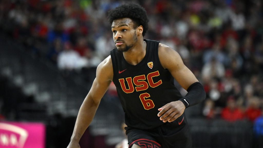 أكد بروني، نجل ليبرون جيمس، أنه سيدخل في مسودة الدوري الاميركي للمحترفين لعام 2024