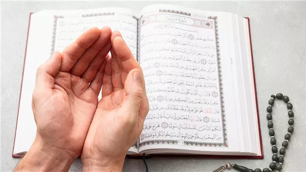 دعاء ختم القرآن مكتوب ومستجاب .. أحسن وداع شهر الصيام