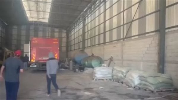 لحماية الحيوانات.. منظمة “الفاو” تقدم مئات الأطنان من العلف الحيواني إلى غزة