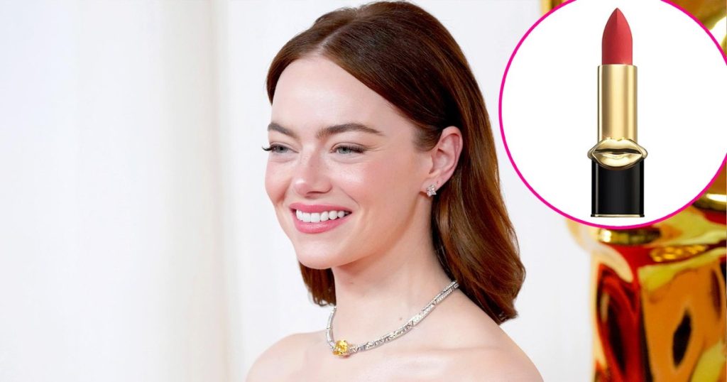 شخصية إيما ستون في فيلم “Poor Things” تتجعد مع أحمر الشفاه MatteTrance من Pat McGrath (حصريًا)