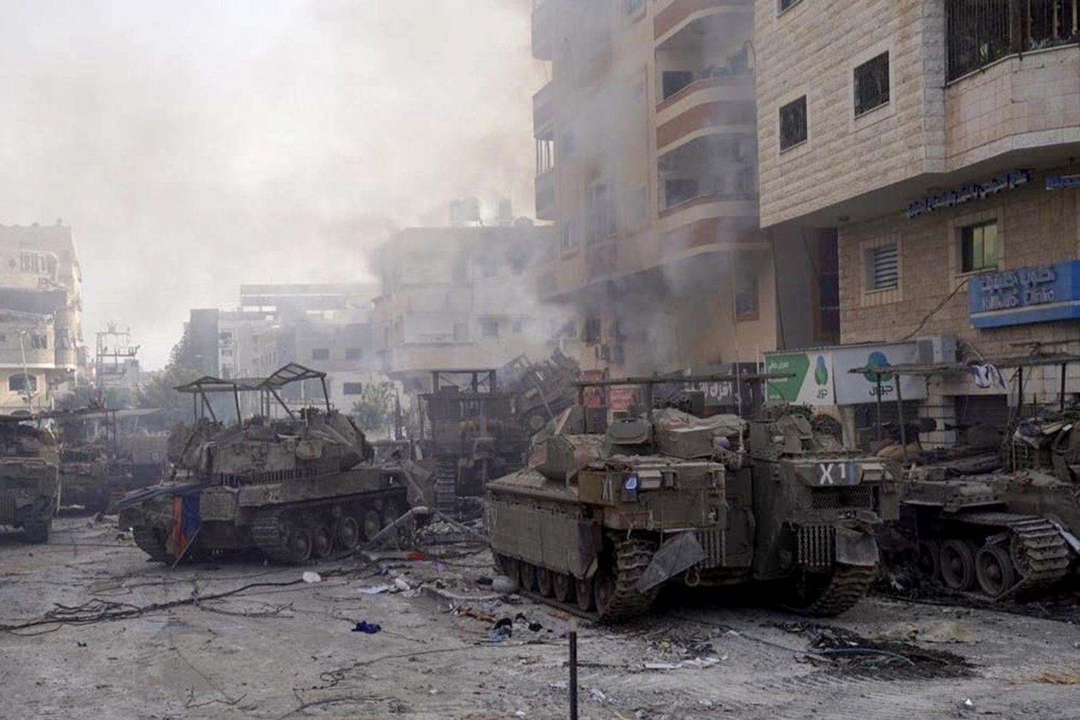 بعد عملية نوعية للقسام.. إسرائيل تعترف بمقتل ضابط و3 جنود بخان يونس