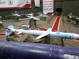 الجيش الأميركي يعلن إسقاط 11 مسيرة للحوثيين ويغير على الحديدة