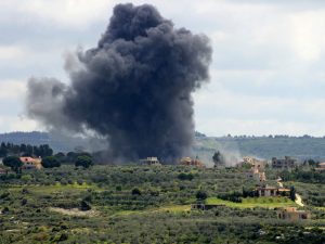 حزب الله يستهدف 9 مواقع إسرائيلية وصافرات الإنذار تدوي بالجليل