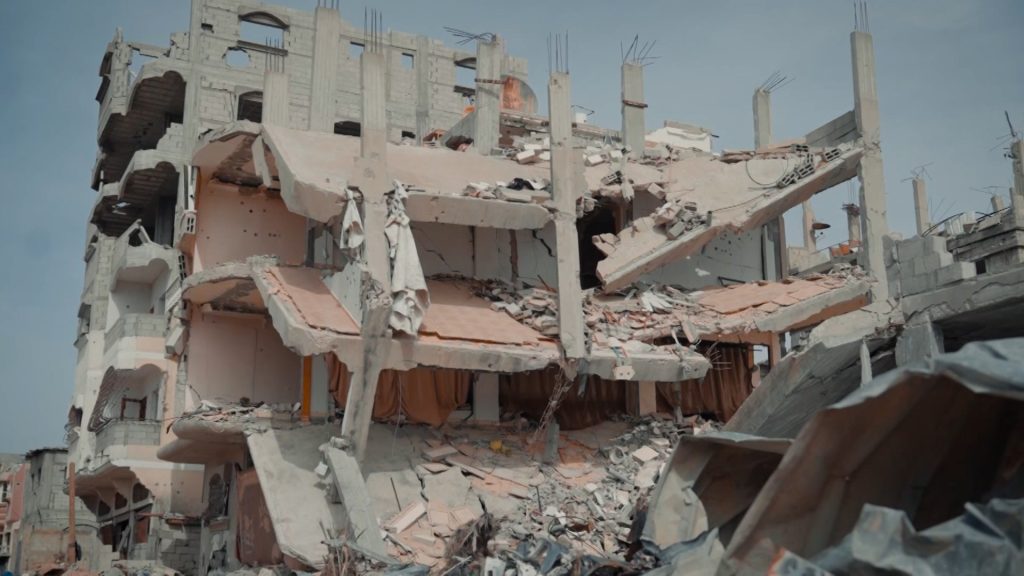 غارات إسرائيلية على غزة وجيش الاحتلال يحصي خسائره