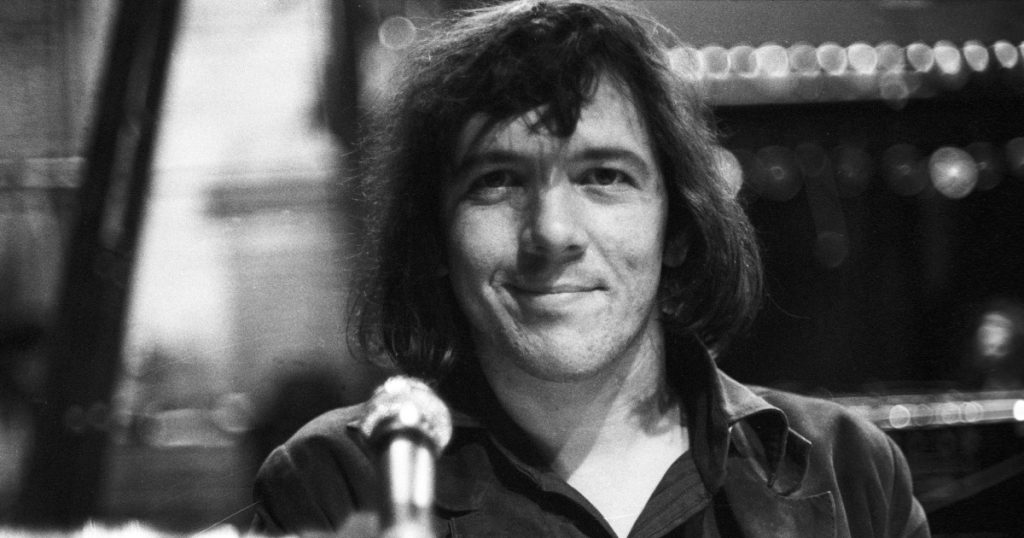 توفي دوج إنجل، مؤسس شركة Iron Butterfly الذي غنى أغنية In-a-Gadda-Da-Vida، عن عمر يناهز 78 عامًا.