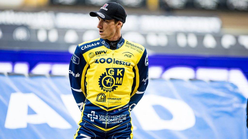 جيسون دويل خارج FIM Speedway GP جمهورية التشيك بعد إصابة في الضلع والكتف، وحل محله ماكس فريك