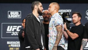 'لماذا أنت عصبي جدا؟' – ماخاتشيف يسخر من بوارييه في المؤتمر الصحفي لـ UFC 302