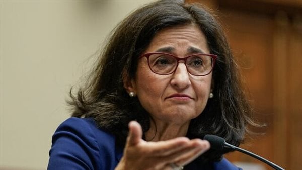 جامعة كولومبيا تطالب شرطة نيويورك بالبقاء في الحرم حتى 17 مايو