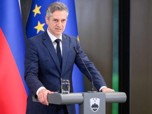 البلد الأوروبي الرابع في يومين.. سلوفينيا تعترف بدولة فلسطين