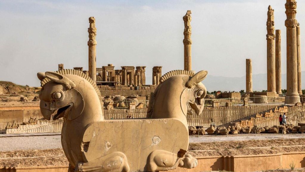 يقول السفير عامري: تسهيل إجراءات السفر والتأشيرات لتعزيز السياحة بين الإمارات وإيران – أخبار