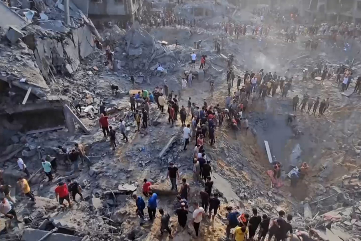 الحرب على غزة.. قصف إسرائيلي على جباليا وقرار مرتقب بنقل القوات لجبهة الشمال