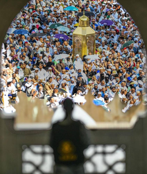 وزير الداخلية يعزو نجاح الحج إلى توجيهات الملك سلمان وولي العهد