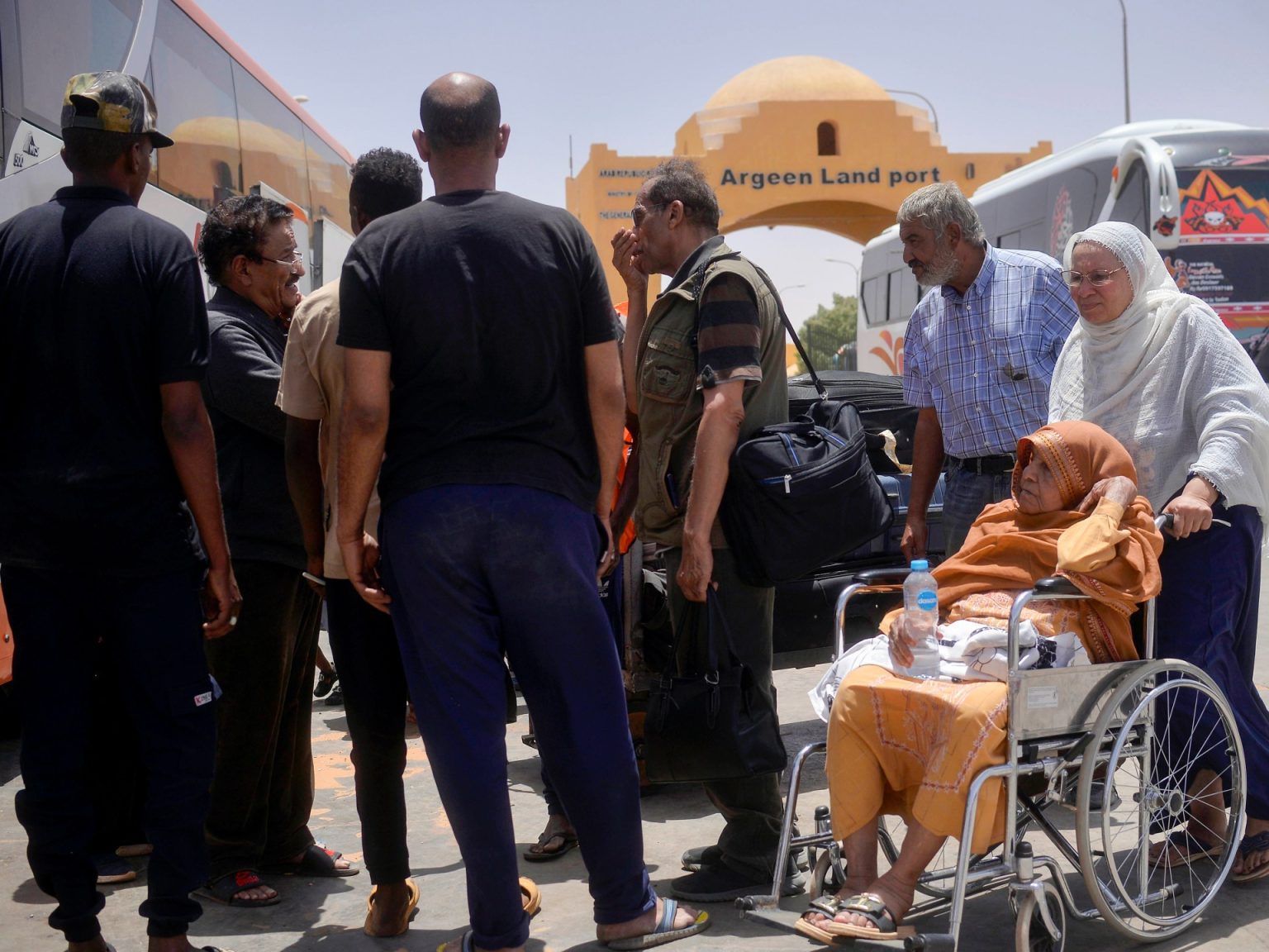 مفوضية اللاجئين للجزيرة نت: 57% من المسجلين لدينا في مصر من السودانيين