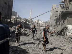 الحرب على غزة.. أكثر من 200 شهيد والقسام تؤكد مقتل أسرى بعملية النصيرات