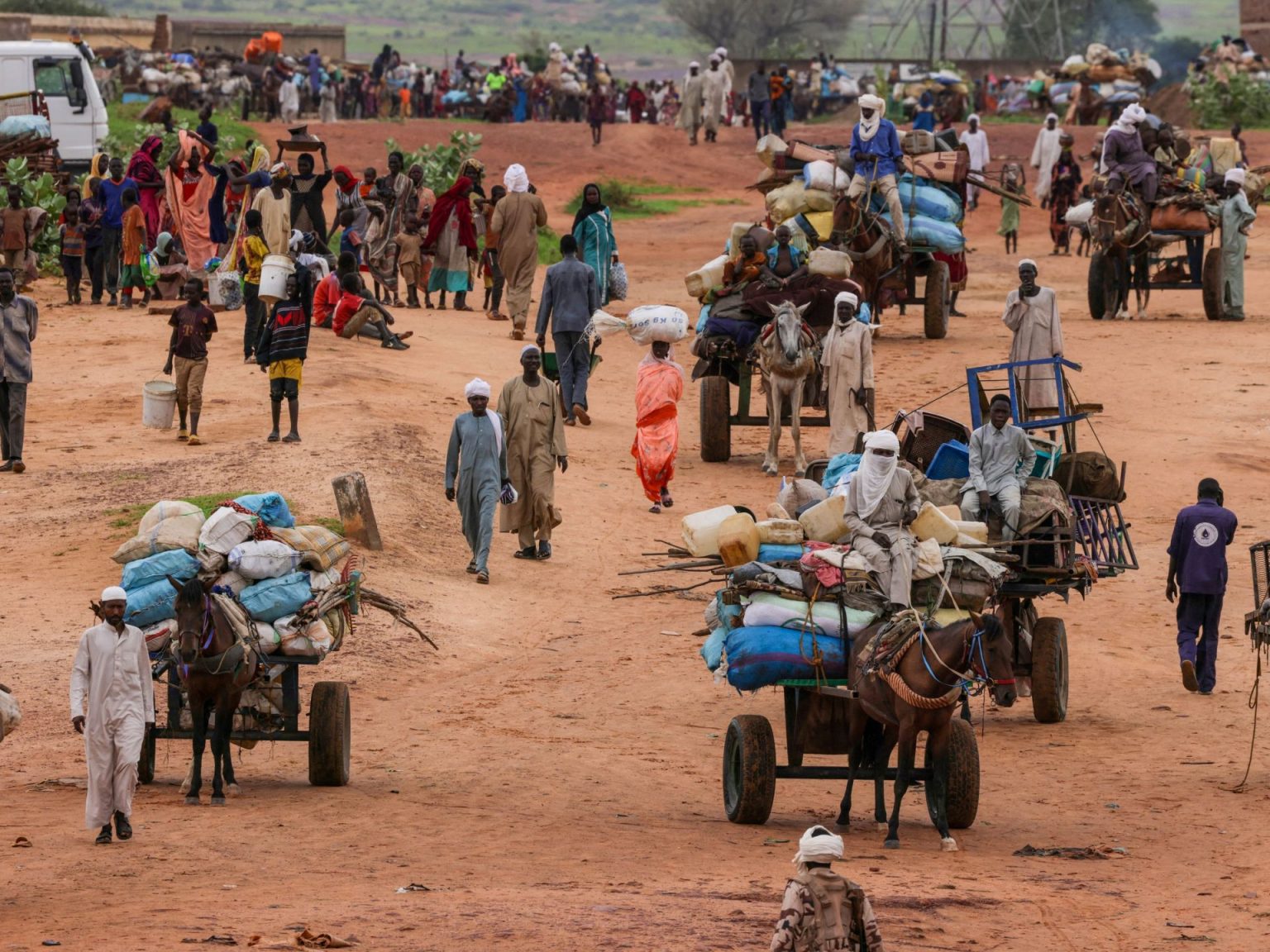 السودان.. مقتل 9 مدنيين شمالي الفاشر أثناء هروبهم من القتال